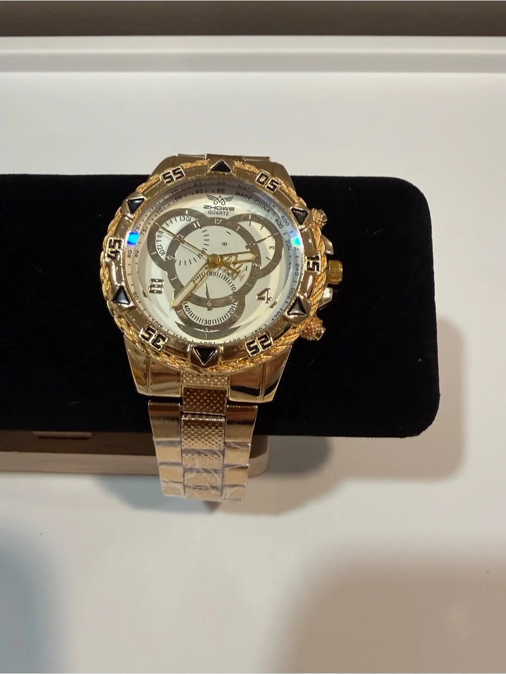 Gold Men's Quartz Chronograph Watch - Unbranded